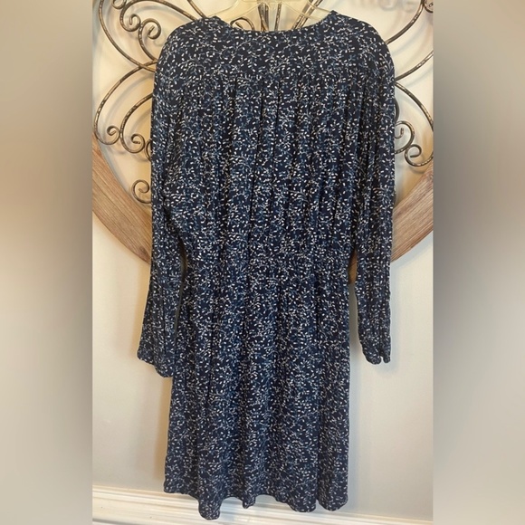 Pretty Floral Gap Dress - Picture 2 of 5